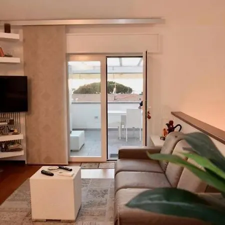 Villino Sabbia D'oro Holiday home *